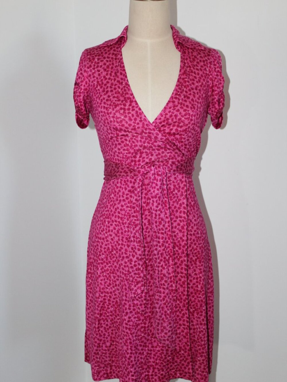 Diane von Furstenberg DVF Jilda Wrap Pink Print Silk Dress 2